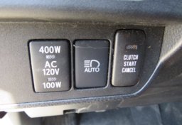 2018 Toyota Tacoma - Image 38
