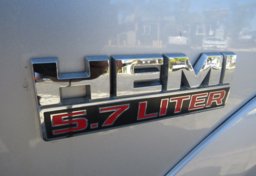 2017 Ram 1500 - Image 18