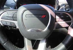 2017 Dodge Durango - Image 22