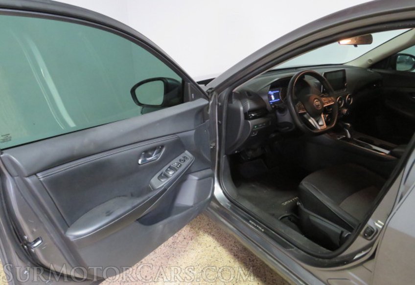 2021 Nissan Sentra - Image 25