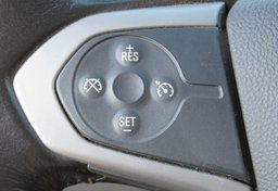 2021 Chevrolet Colorado - Image 37