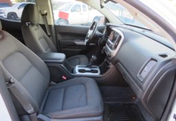 2021 Chevrolet Colorado - Image 32