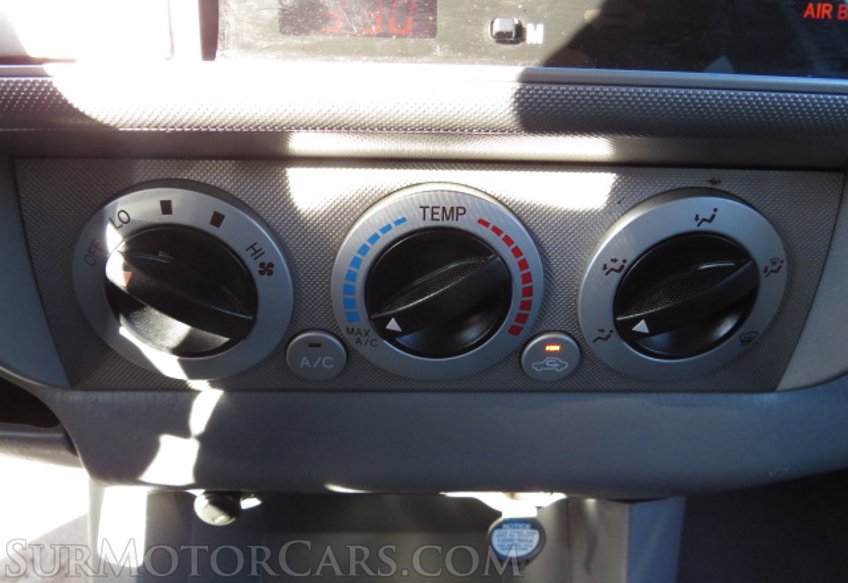 2010 Toyota Tacoma - Image 38