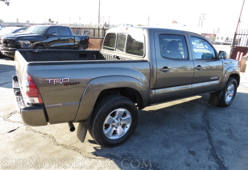 2010 Toyota Tacoma - Image 7