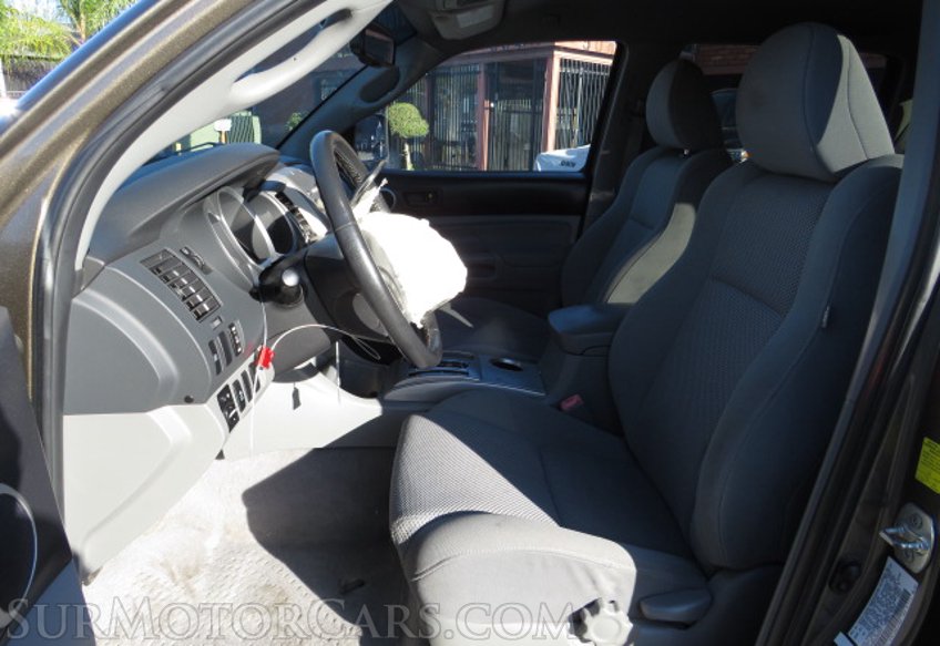 2010 Toyota Tacoma - Image 26