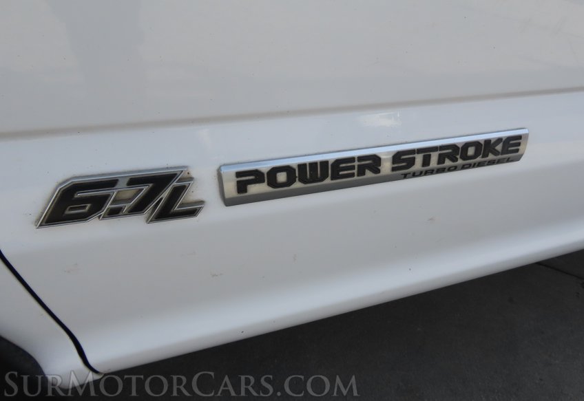 2020 Ford F-550 Super Duty - Image 19