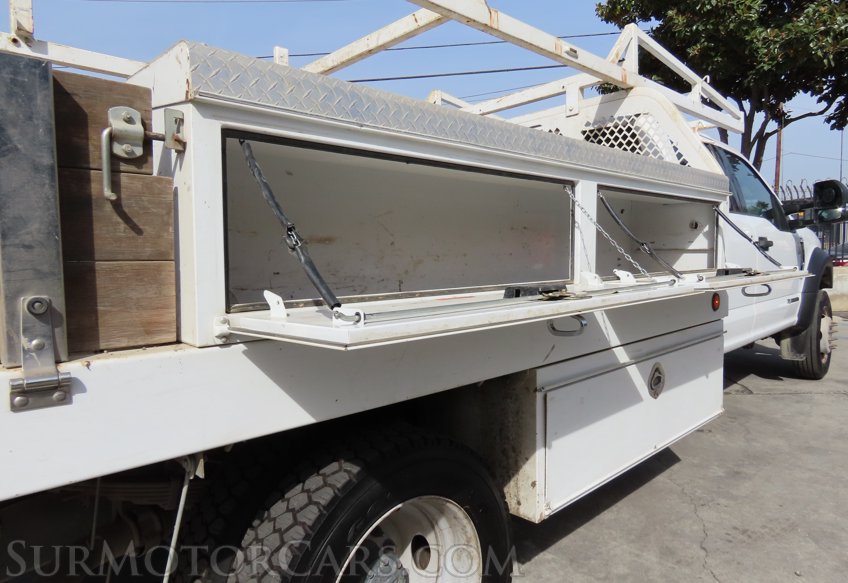 2020 Ford F-550 Super Duty - Image 11