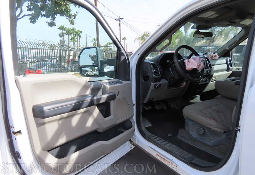 2020 Ford F-550 Super Duty - Image 24