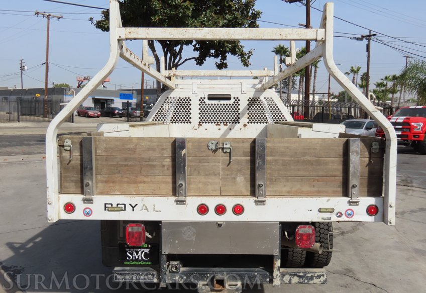 2020 Ford F-550 Super Duty - Image 13