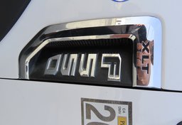 2020 Ford F-550 Super Duty - Image 20