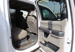 2020 Ford F-550 Super Duty - Image 27