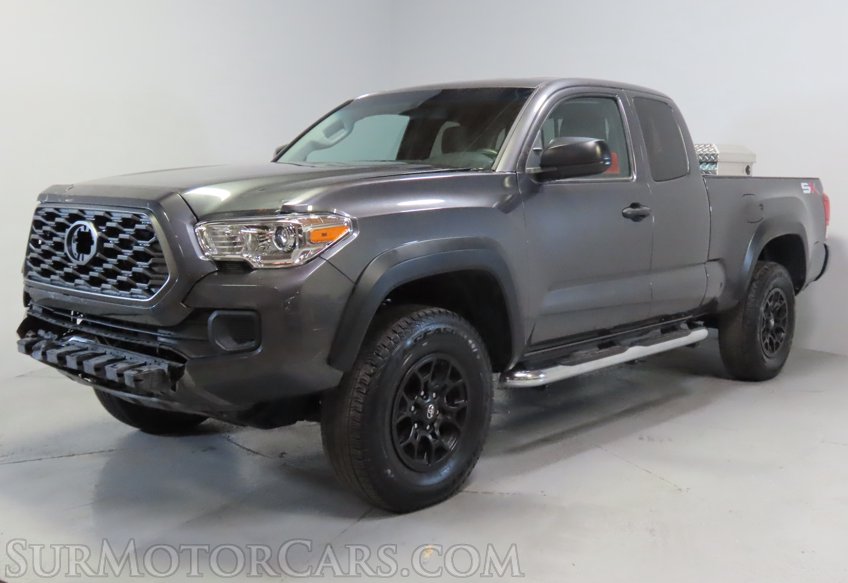 2020 Toyota Tacoma - Image 4
