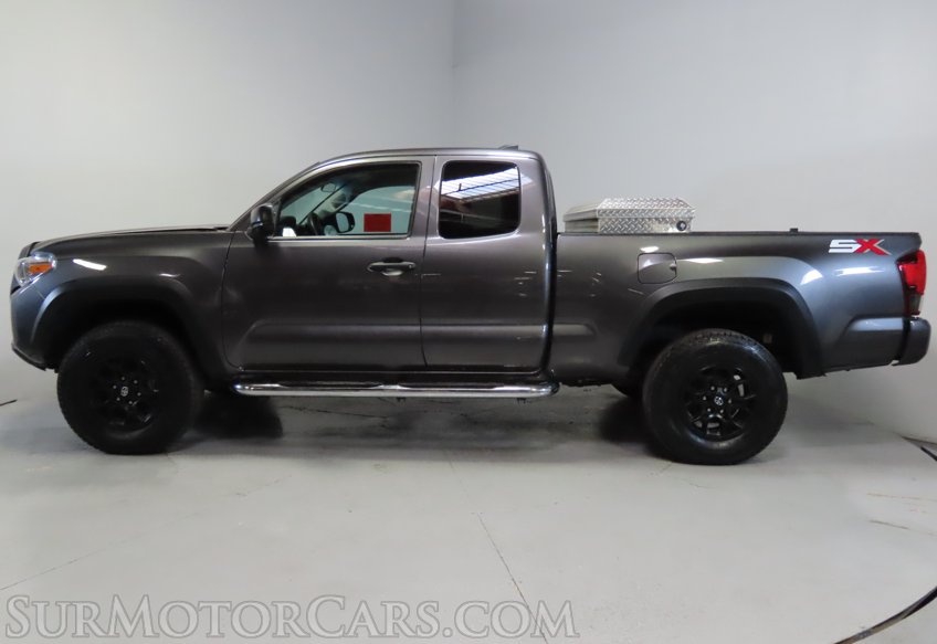 2020 Toyota Tacoma - Image 6