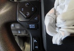 2020 Toyota Tacoma - Image 30