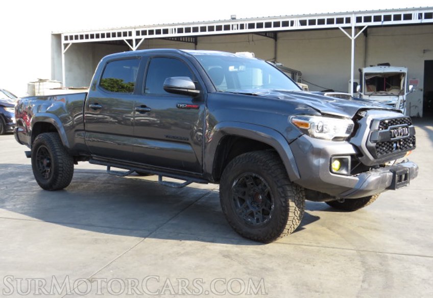 2018 Toyota Tacoma - Image 2