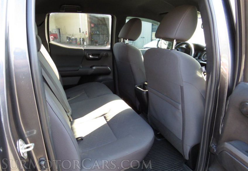 2018 Toyota Tacoma - Image 31