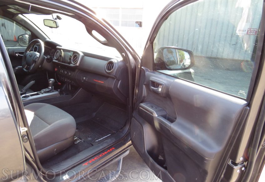 2018 Toyota Tacoma - Image 24