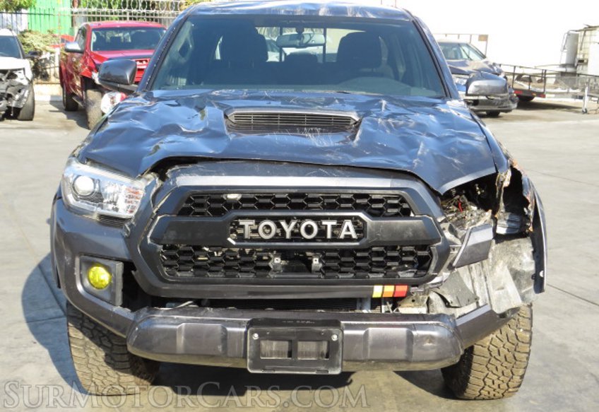 2018 Toyota Tacoma - Image 11