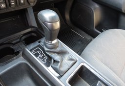 2018 Toyota Tacoma - Image 43