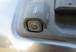 2018 Toyota Tacoma - Image 19