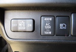 2018 Toyota Tacoma - Image 44