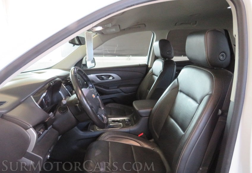 2020 Chevrolet Traverse - Image 32