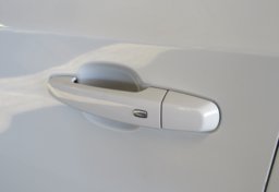 2020 Chevrolet Traverse - Image 24