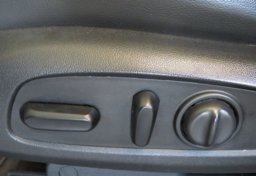 2020 Chevrolet Traverse - Image 73