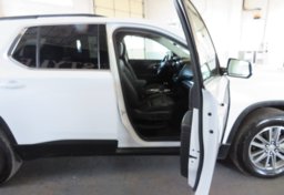 2020 Chevrolet Traverse - Image 33