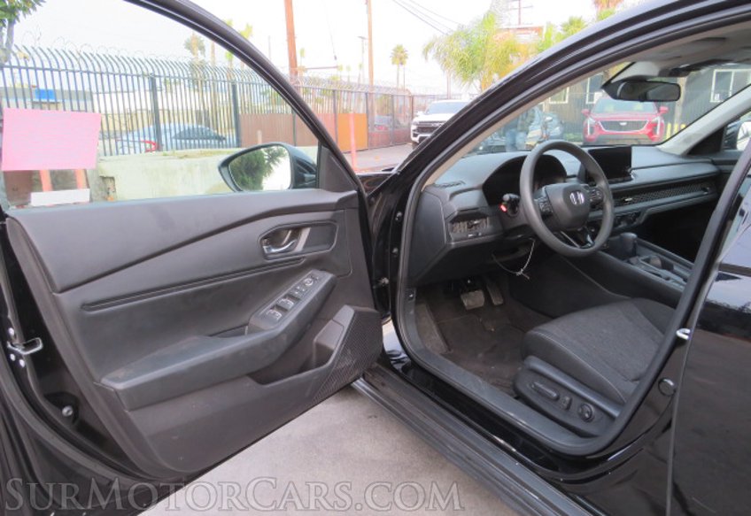 2023 Honda Accord Sedan - Image 19