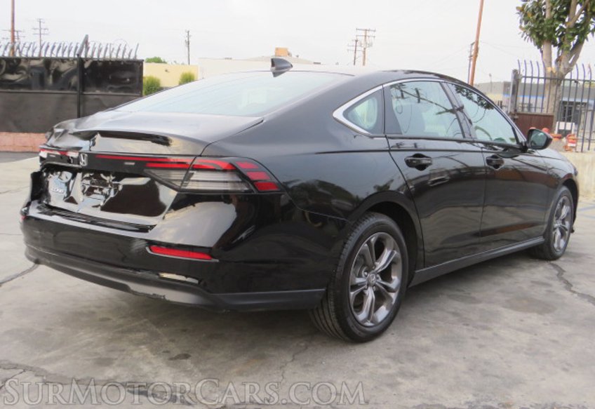 2023 Honda Accord Sedan - Image 9