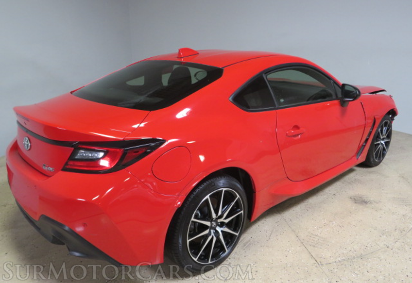 2022 Toyota GR86 - Image 5