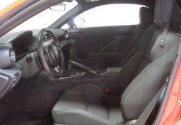2022 Toyota GR86 - Image 11