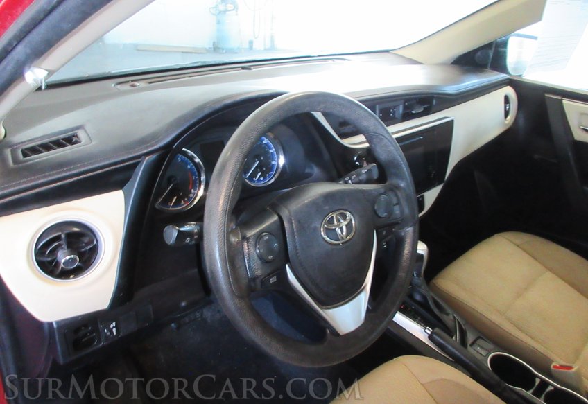 2019 Toyota Corolla - Image 27