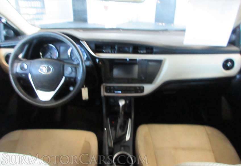 2019 Toyota Corolla - Image 28