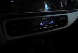 2019 Toyota Corolla - Image 37