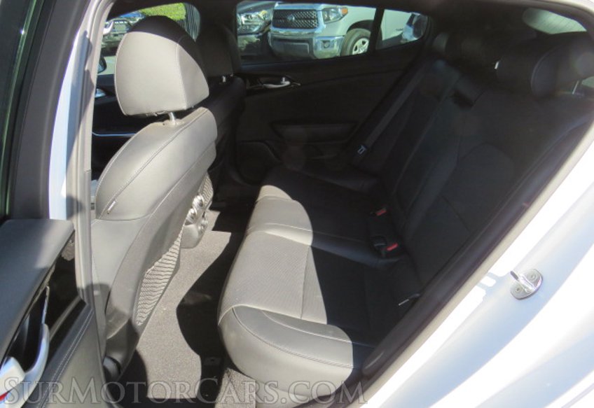 2020 Kia Stinger - Image 29