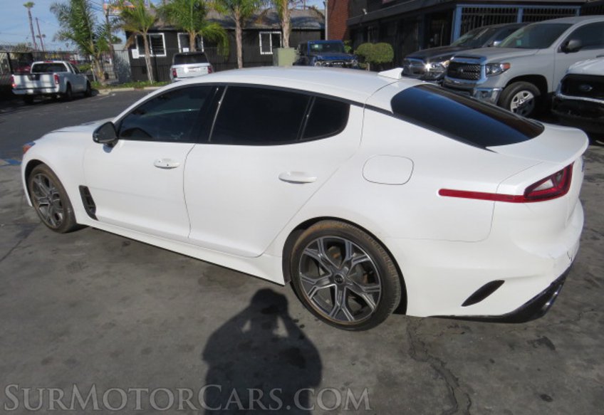 2020 Kia Stinger - Image 9