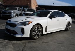 2020 Kia Stinger - Image 3