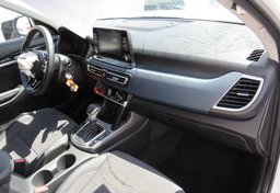 2021 Kia Seltos - Image 24