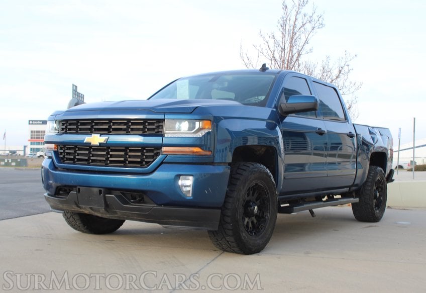 2018 Chevrolet Silverado 1500 4x4 LT - Image 5