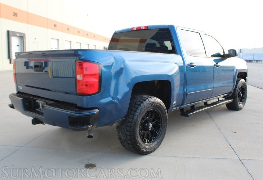 2018 Chevrolet Silverado 1500 4x4 LT - Image 11