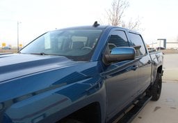 2018 Chevrolet Silverado 1500 4x4 LT - Image 21