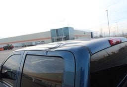 2018 Chevrolet Silverado 1500 4x4 LT - Image 17