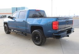 2018 Chevrolet Silverado 1500 4x4 LT - Image 10