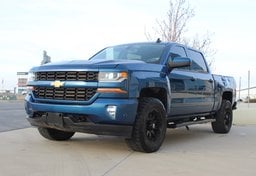 2018 Chevrolet Silverado 1500 4x4 LT - Image 5