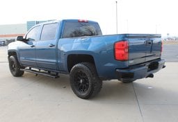 2018 Chevrolet Silverado 1500 4x4 LT - Image 9