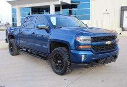 2018 Chevrolet Silverado 1500 4x4 LT - Image 6