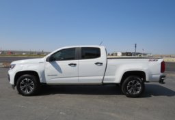 2021 Chevrolet Colorado - Image 10