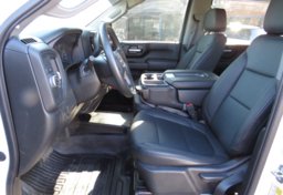 2021 GMC Sierra 2500HD - Image 24